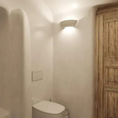 1880 Oia (Santorini)